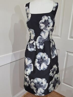 Chi Chi London Black & White Floral Fit and Flare Dress – Square Neck- Size 20